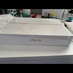 iPad Air 3 unopened factory seal